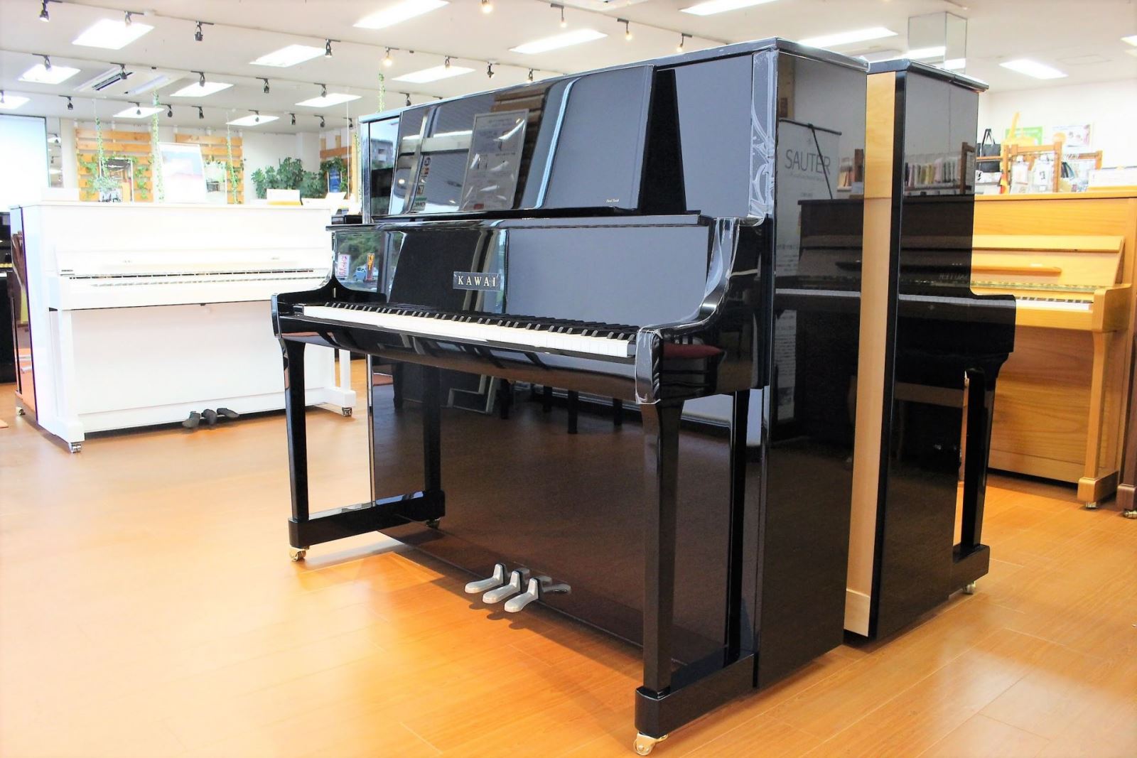 Bán Đàn Piano Cơ Upright Kawai K700 Chính Hãng, Nhiều Quà Tặng Giá Trị